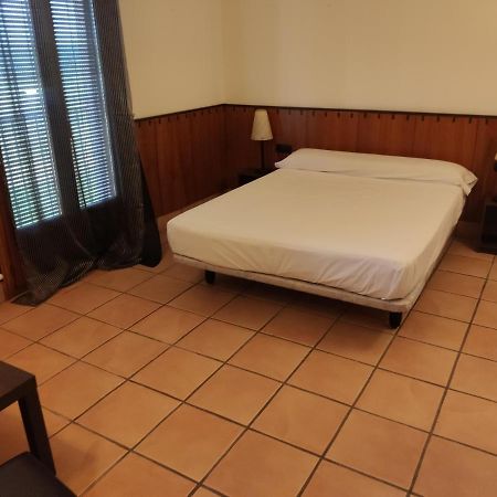 Peñarroya de Tastavins Hostal Tastavins מראה חיצוני תמונה