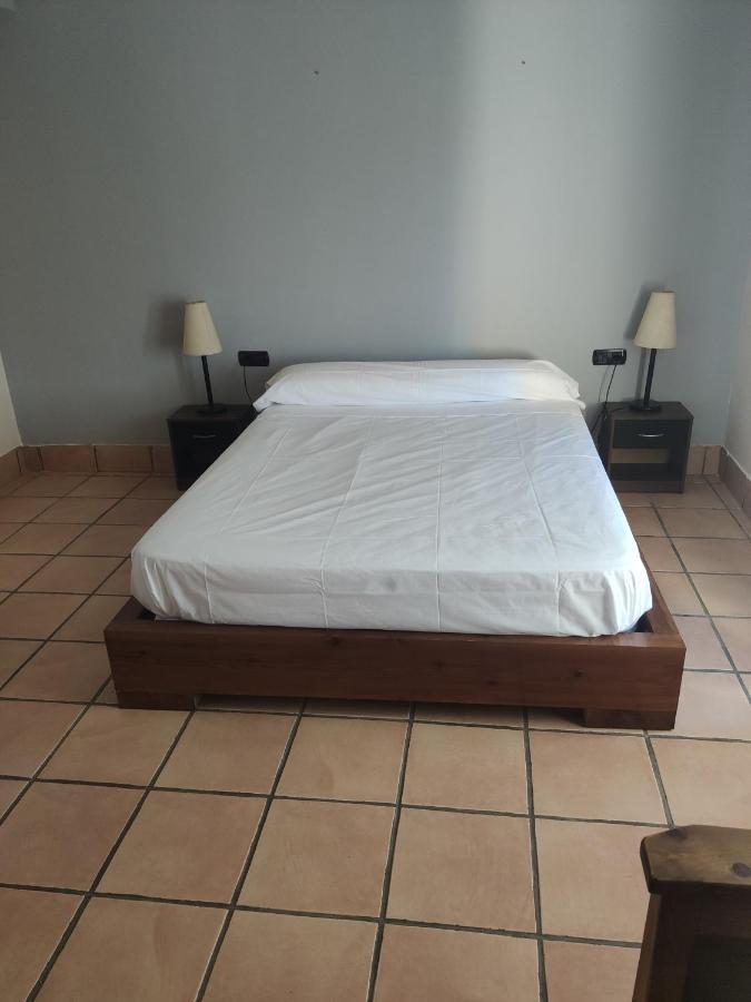 Peñarroya de Tastavins Hostal Tastavins מראה חיצוני תמונה