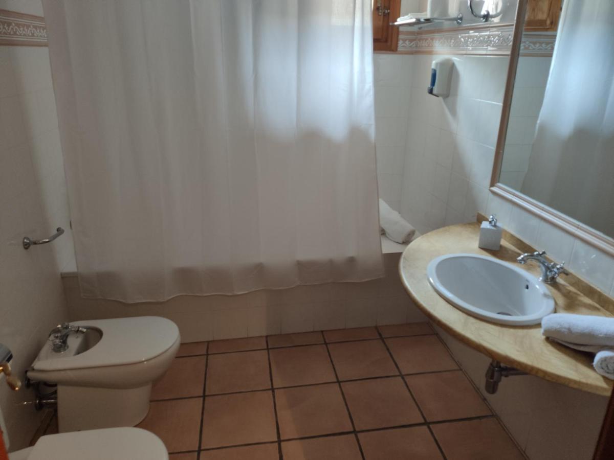 Peñarroya de Tastavins Hostal Tastavins מראה חיצוני תמונה