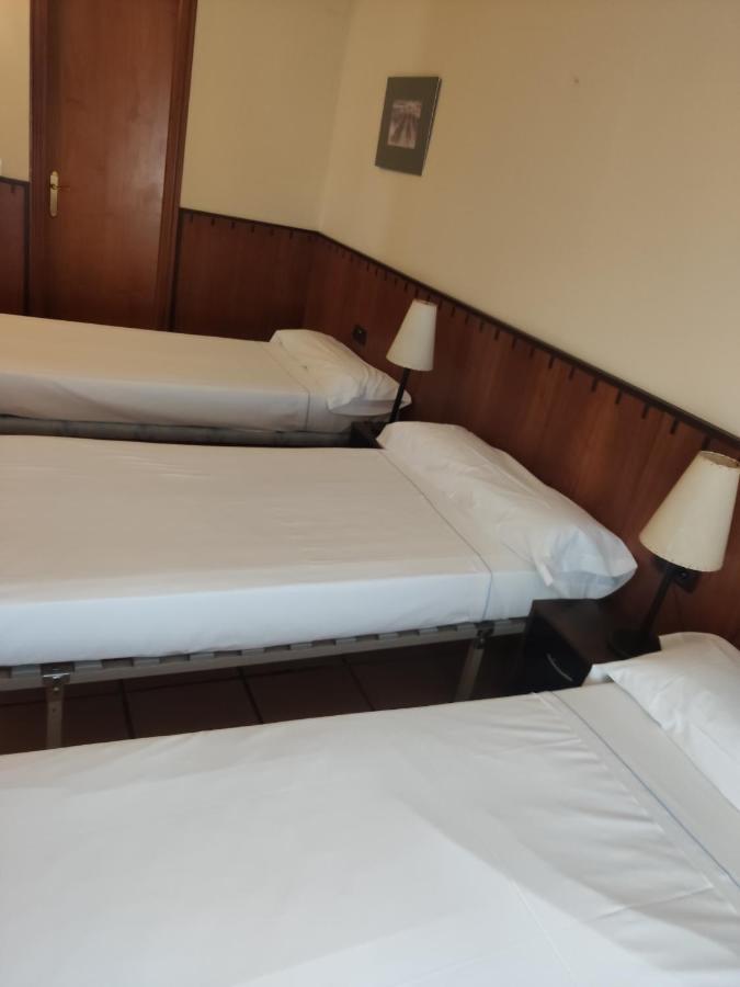 Peñarroya de Tastavins Hostal Tastavins מראה חיצוני תמונה